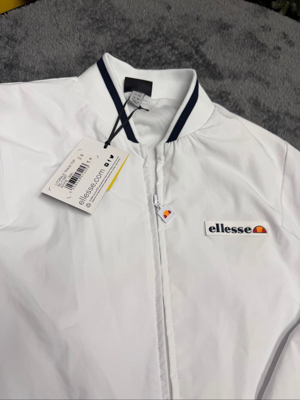 Ellesse Litorale Zip Up Track Jacket in Men’s Medium! Brand new with tags!
